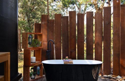 Musk House | Musk See Tiny Home-tranquil escape in bush setting