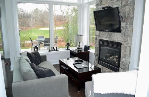 Gravenhurst Hotel | Muskoka Bay Resort