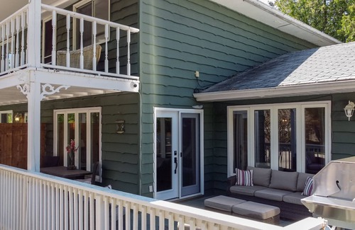 Port Severn House | Muskoka Four Bedroom House on the Lake