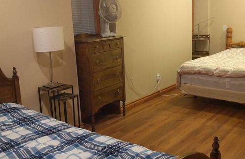 Gravenhurst House | Muskoka Lake and Marina View Room