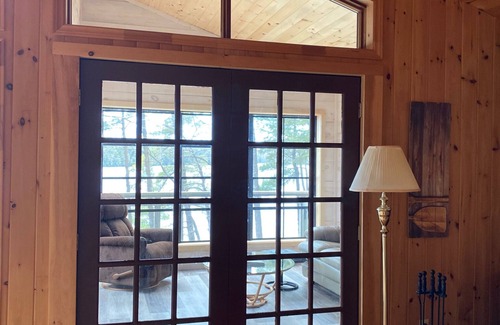 Otter Lake Cottage | Muskoka PENINSULA cottage