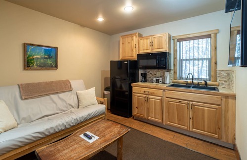 Indian River House | Musky Lodge at The Totem Lodges