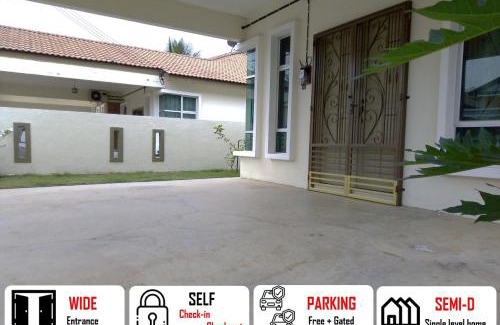 Durian Tunggal House | Muslim 2 Stay