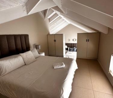 Shelley Point House | Musselcracker bed and breakfast