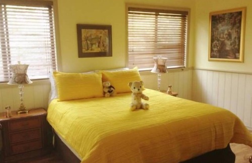 Rutherglen Bed & Breakfast | must love dogs B&B garden suite