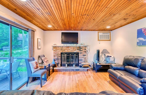 Lake Ariel House | Must see the Up Cabin in the Hideout