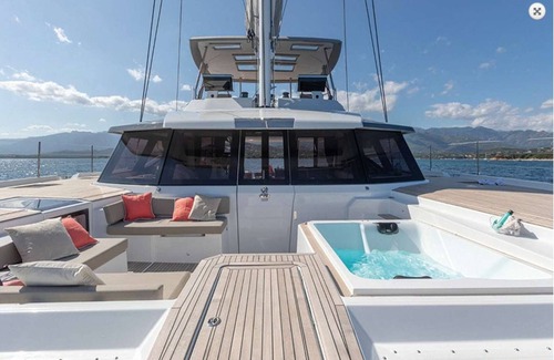 Road Town Boat Rental | MUST SELL 1-3 wks ALL INCLUSIVE crewed BVI private yacht charter FP 67 Catamaran