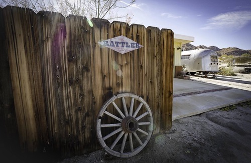 Panorama Heights House | Mustang cabin at Rattler Ranch in Joshua Tree