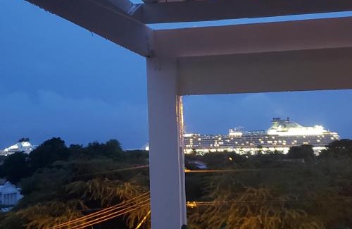 Colon Hotel | Mustique Suites Curacao