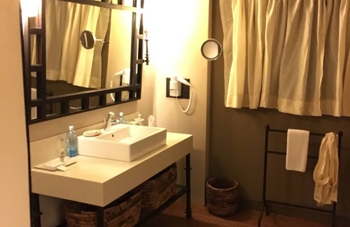 Nanyuki Cabin | Mutara Camp