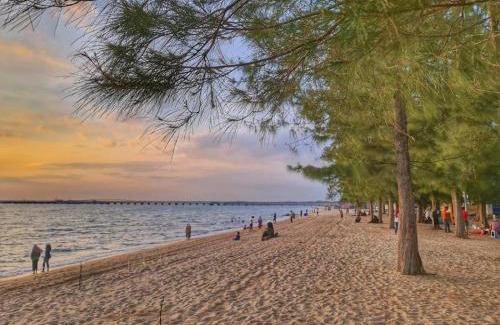 Tanjung Kling Resort | Mutiara Melaka Beach Resort by TZWan