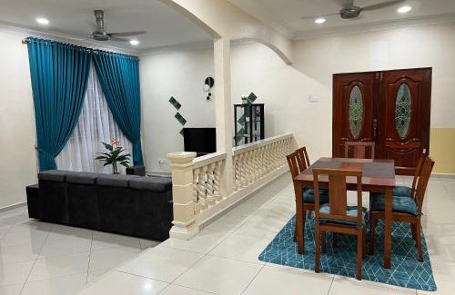Merlimau House | Mutiara Villa Homestay - Comfort Away From Home