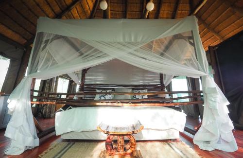Phalaborwa Cabin | Muweti Bush Lodge
