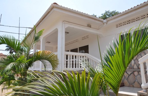 Muyenga House | Muyenga Vacation Home – Deluxe Apartment