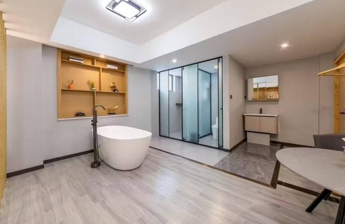 Donghu District Hotel | Muyu Hotel