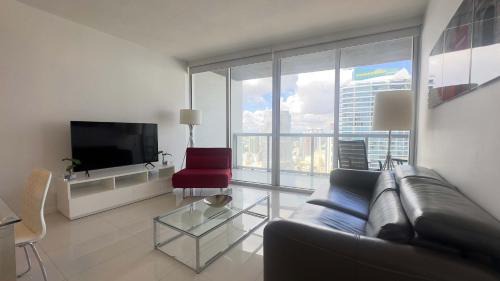Downtown Miami Apartment | MVR - Icon Brickell - View & Value
