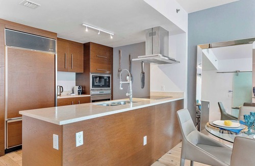 Downtown Miami Apartment | MVR Stylish High-Rise with Epic Views