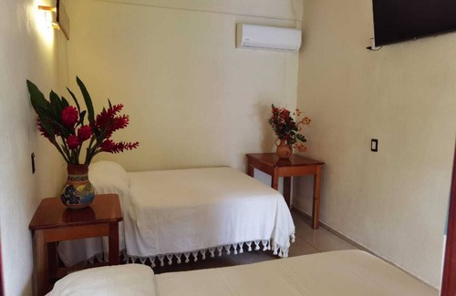 San Juan Bautista Valle Nacional Hotel | Hniu LI Valle Nacional