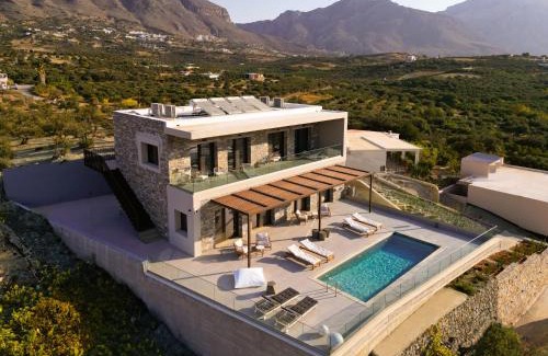 Lefkogeia Villa | My Aloni Luxury Residences