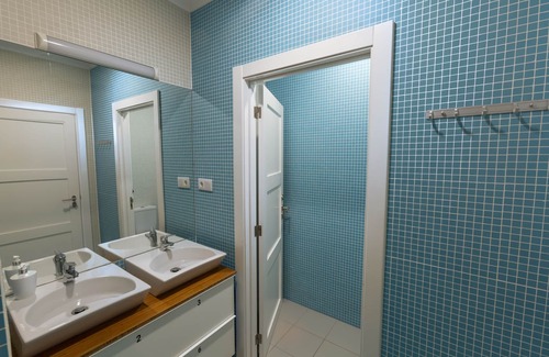 Angra do Heroismo House | My Angra Charming House