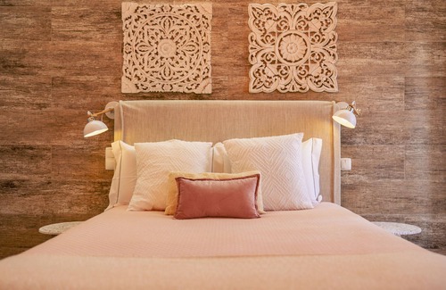Carmo House | My Bed in Pico