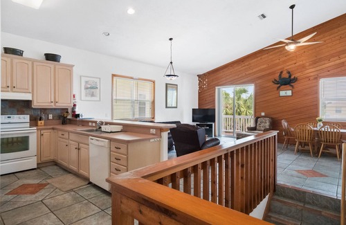 Flagler Beach Apartment | My Blue Heaven Can Be Yours in Flagler Beach