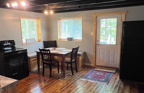 Clarkson Cottage | “My Brother’s Place” at Nolin Lake