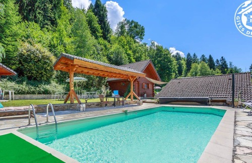 Monthion House | MY CABIN IN CANADA - MONTHION