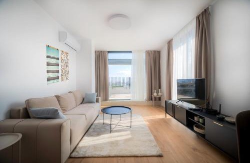 Studentski Grad Apartment | My Campus 1 bdrm, Mountain view, Free parking, Self check-in