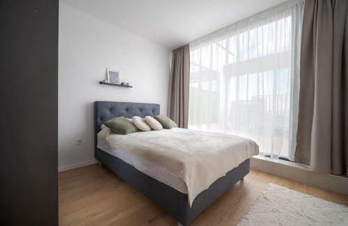 Studentski Grad Apartment | My Campus 1 bdrm, Mountain view, Free parking, Self check-in