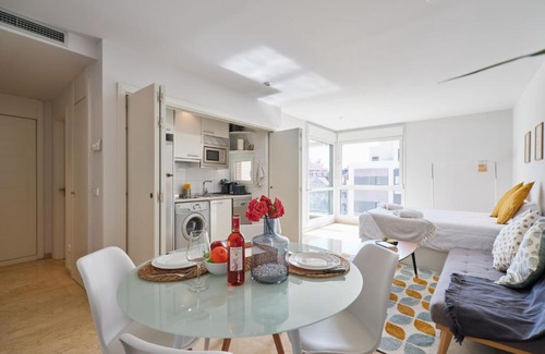 Legazpi Apartment | My City Home - Apartamento con terraza y piscina comunitaria en Legazpi