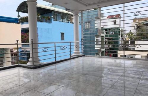 Phu Nhuan House | My English House