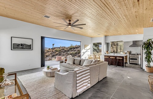Yucca Valley House | My Friend's House Joshua Tree - The Desert Hideout