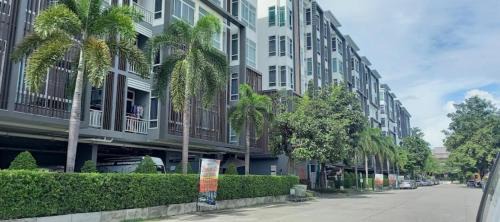 Nong Pa Khrang Apartment | My hip Condominium 2 Bedrooms 2 baths comfy room for family
