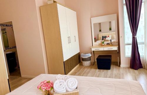 Nong Pa Khrang Apartment | My hip Condominium 2 Bedrooms 2 baths comfy room for family