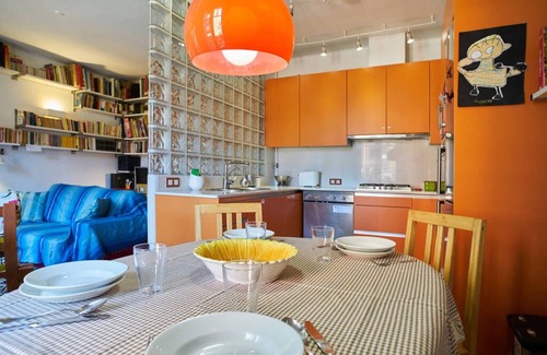 La Bordeta Apartment | My Home In Barcelona - 10% family discount
