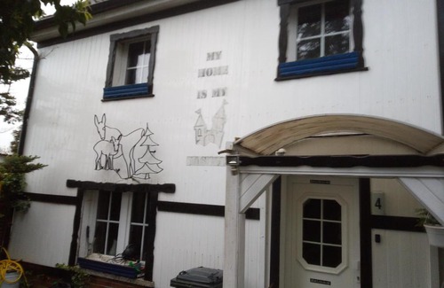 Hontheim House | My Home is my Castle