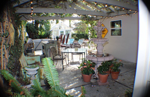 Del Obispo House | My house is yours. Welcome to my tranquil eclectic home