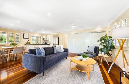 Brisbane Waterfront House | My Island Home at Coochie