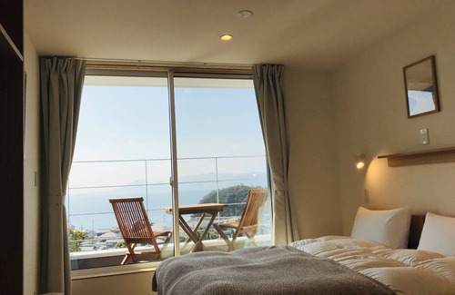 Miyanoura Hotel | MY LODGE Naoshima