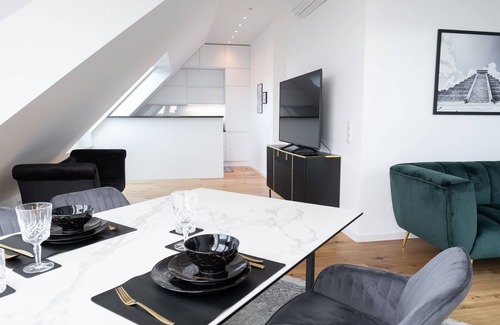 Hundsturm Apartment | My Perfect Penthouse