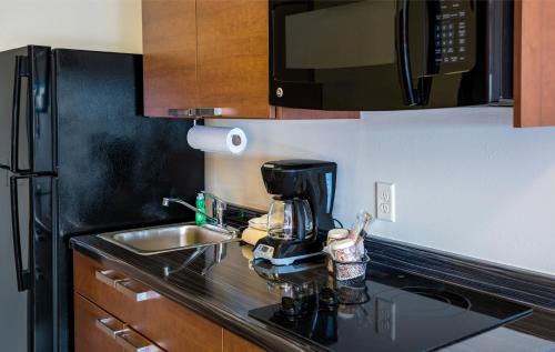 Grant Creek Hotel | My Place Hotel-Missoula, MT