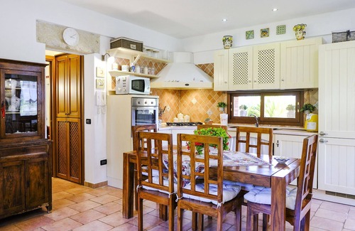 Cinisi Villa | My Rental Homes - Villa Virna 700 m. from the beach with lush garden and pool