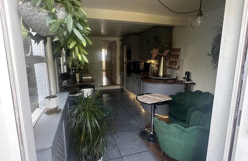 Herne Hill House | My Sky London House Near Attractions
