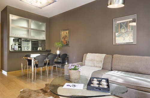 el Fort Pienc Apartment | My Space Barcelona 6 apartments with terrace and pool for up to 48 people