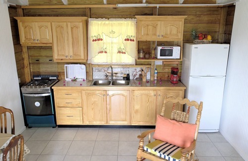 Soufriere House | My Trail Blaizer's Villa - 2bed & 2bath A/C & WIFI