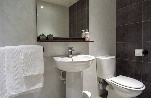 Broompark House | My Way Guest House