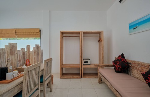 Sumbawa Barat Hotel | MYAMO Beach Lodge