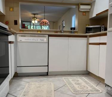 Trailer Estates Apartment | MyCataleya Comfy Condo near Beach (Bradenton)