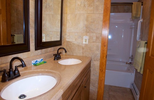 Milford Hotel | Myer Motel